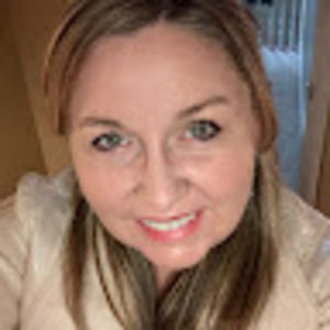 Meet your Posher, Kelli